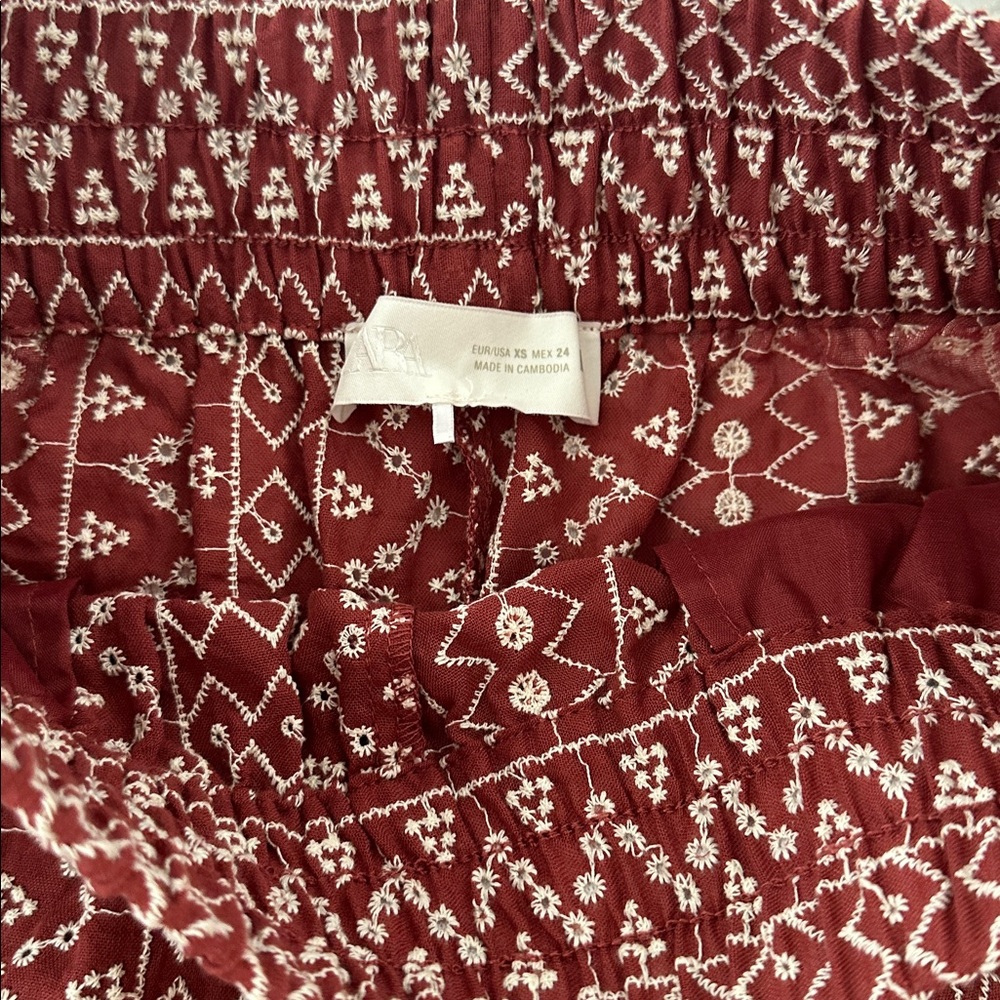 Zara Embroidered Eyelet Shorts - Picture 3 of 6